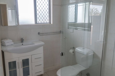 Foreshore Apartments - Tourism Cairns 4