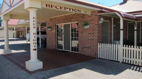 Dalby Mid Town Motor Inn - Tourism Cairns 0