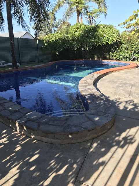 Travelway Motel - Tourism Cairns 0