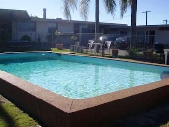 Mayfield Motel - Tourism Cairns 5