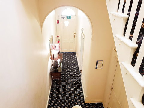 Carlton Terrace - Tourism Cairns 4