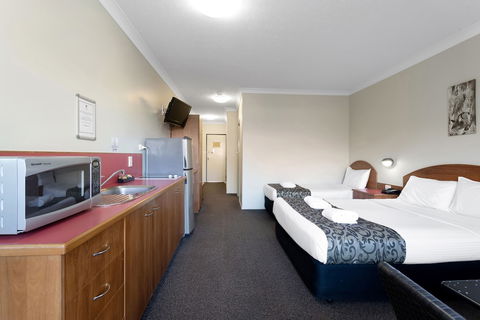 Mackay Resort Motel - Tourism Cairns 5