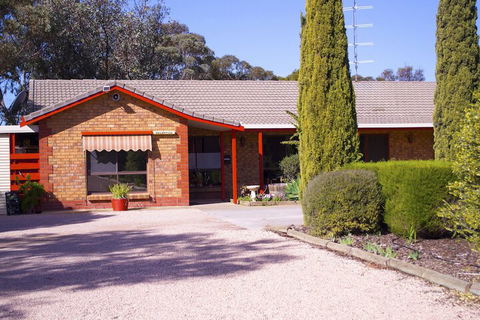 Kadina Gateway Motor Inn - Tourism Cairns 1