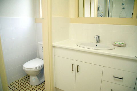 Hibiscus Heights - Tourism Cairns 4