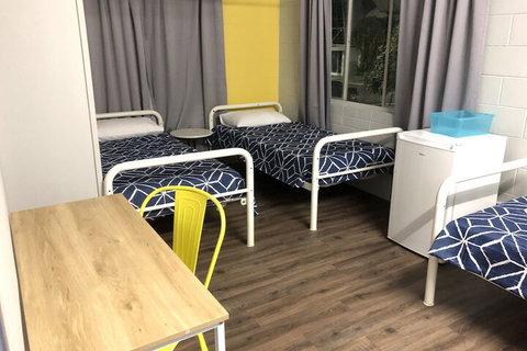 Reef Backpackers - Tourism Cairns 7