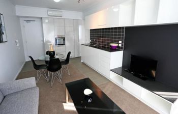 Under The Townsville Sun (694I) - Tourism Cairns 4