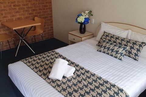 MAS Country Colonial Motor Inn - Tourism Cairns 5