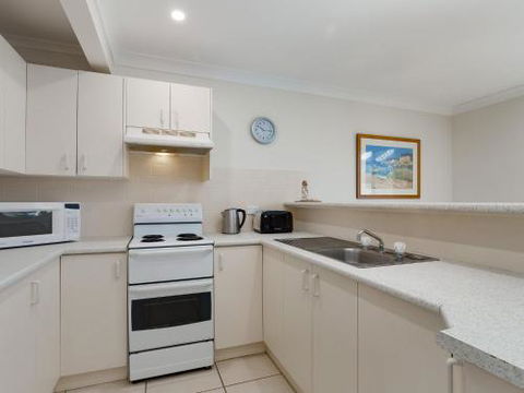 Walk On Birubi 1 / 40 Ocean Ave Pet Friendly WIFI Boat Parking & Water Views - Tourism Cairns 3