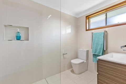 Kalimna Lakeside Living - Tourism Cairns 3