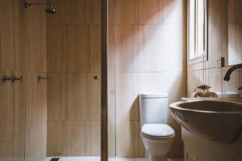 Wattle Terrace - Tourism Cairns 3