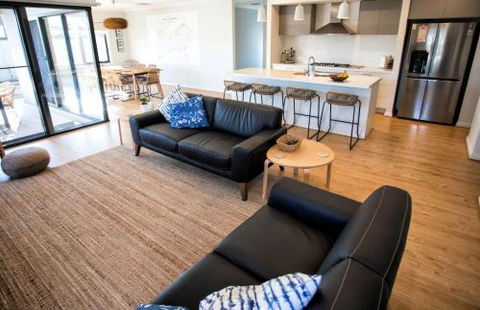 NAUTILUS - Tourism Cairns 0