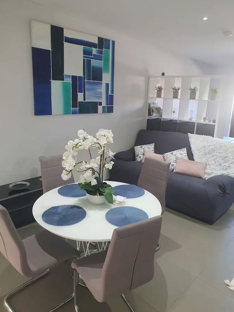 Great Location Hip Studio 5Km To City - Tourism Cairns 1