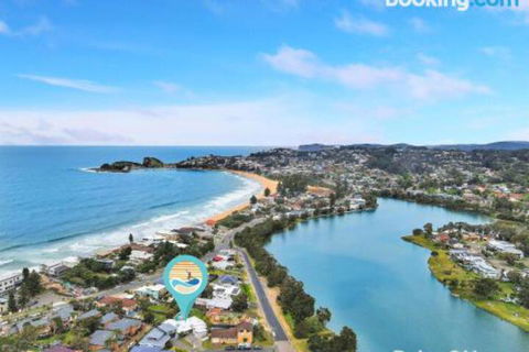 Modern Family Retreat 12 Minell Close - Tourism Cairns 3