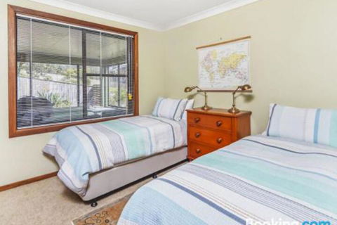 QUARTERDECK Gerringong 4pm Check Out Sundays - Tourism Cairns 2