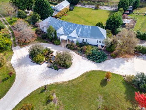 Wembley House Southern Highlands With 4pm Check Out Sunday - Tourism Cairns 1