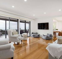 Stunning Bay View Accommodation in Rye - Tourism Cairns