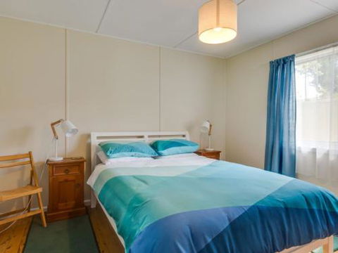 WIRANI On The WATER Sanctuary Point 4pm Check Out Sundays - Tourism Cairns 4