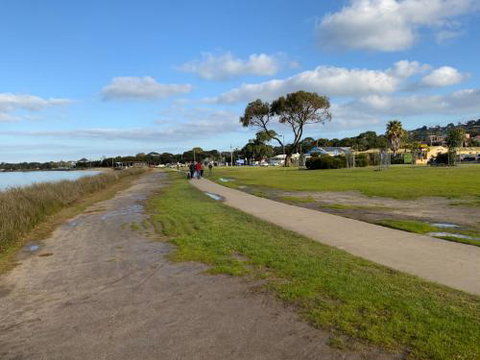 Anglesea Holiday House - Tourism Cairns 1
