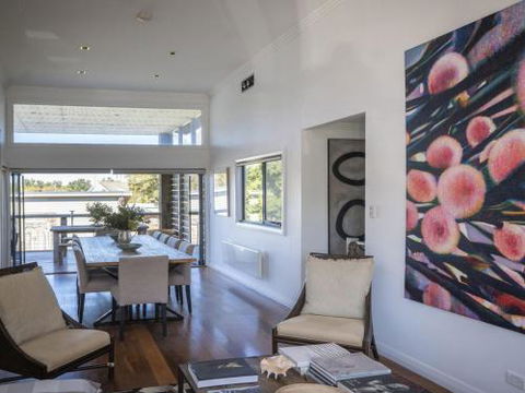 ARALUEN HOUSE Werri Beach 4pm Check Out Sundays - Tourism Cairns 3