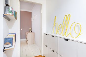 Picturesque Bellevue Hill 2BR Apt H452 - Tourism Cairns 5