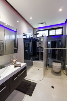 Serene Marinafront 3BR Retreat - Tourism Cairns 3