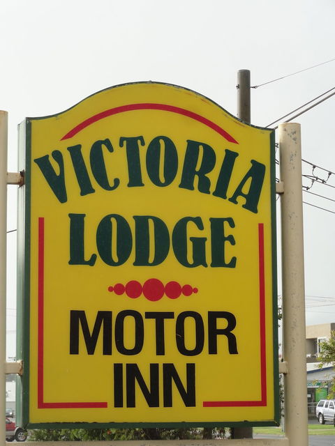 Victoria Lodge Motor Inn And Apartments - Tourism Cairns 0