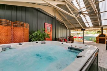 Juggle House - Tourism Cairns 0