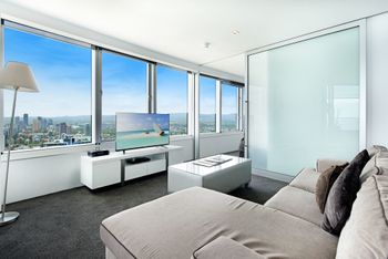 Sensational Q1 Surfers Paradise Resort Living - Tourism Cairns 6