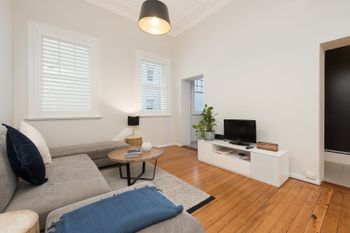 Spacious One Bedroom Heart Of Potts Point H333 - Tourism Cairns 0