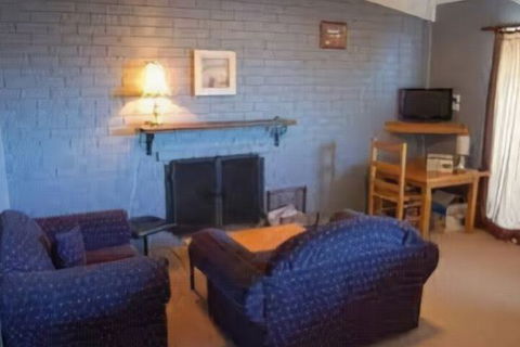 East Lake Travellers Lodge - Tourism Cairns 4