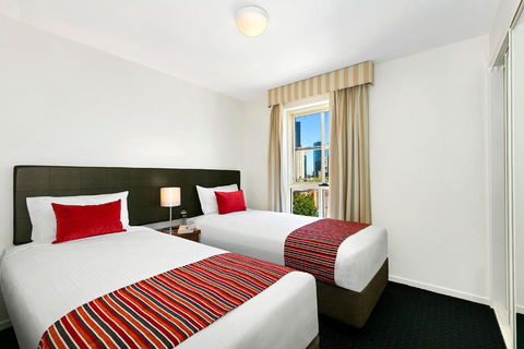 Melbourne Carlton Central Apartment Hotel - Tourism Cairns 3