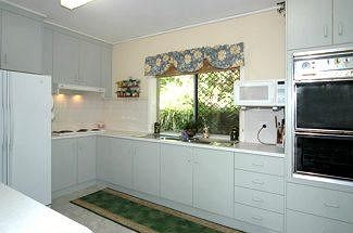 Ambience Holiday Apartments - Tourism Cairns 3