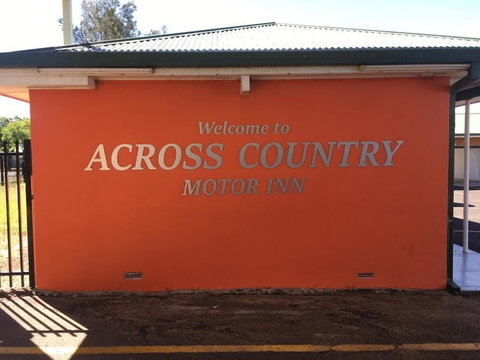 Across Country Motor Inn - Tourism Cairns 3