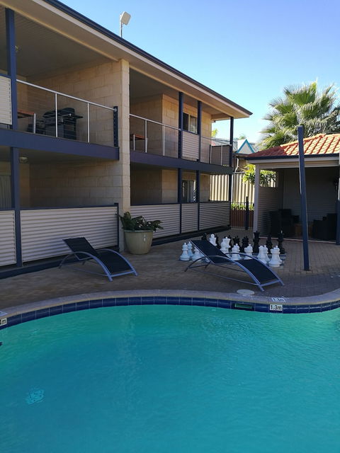 Kalbarri Edge Resort - Tourism Cairns 3