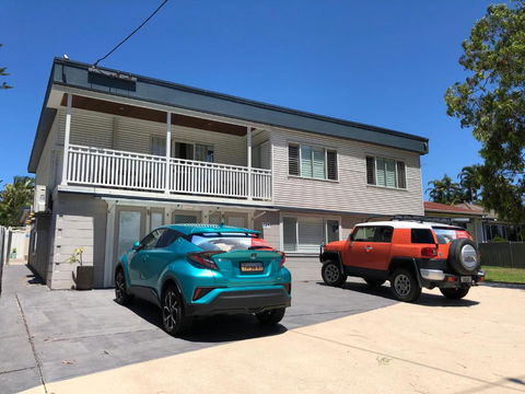 Beach & Bay Holiday House - Tourism Cairns 4