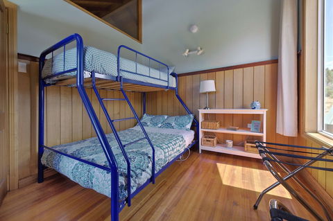 Sheoak On The Bay - Tourism Cairns 0