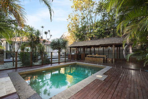 Coogee Luxury Home With Salt Water Pool & Parking - Tourism Cairns 2