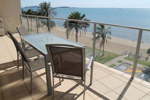 Regent Place Apartments - Tourism Cairns 0