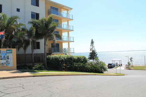 Regent Place Apartments - Tourism Cairns 1