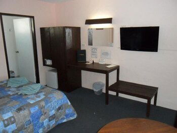 El Mexicali Motel - Tourism Cairns 4