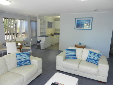 Kalua Holiday Apartments - Tourism Cairns 4