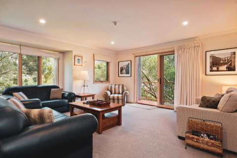 Lhotsky Apartments - Tourism Cairns 3