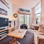 Lhotsky Apartments - Tourism Cairns 0