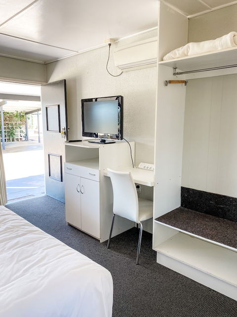 Pacific Sun Motor Inn Bargara - Tourism Cairns 1