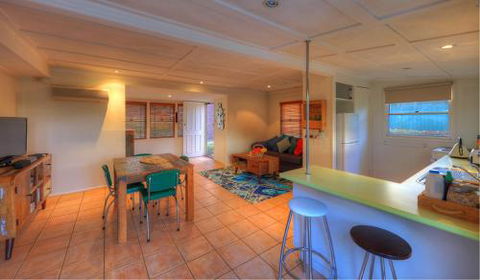 At Remingtons Private Cottages & Lodge - Tourism Cairns 4