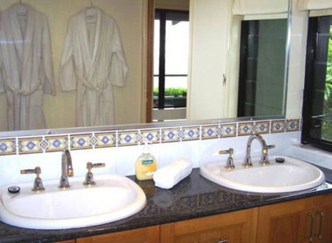 At Remingtons Private Cottages & Lodge - Tourism Cairns 2