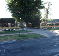 City Park Motel  Apartments - Tourism Cairns