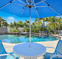 Headland Tropicana - Tourism Cairns