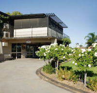Mayfair Motel - Tourism Cairns