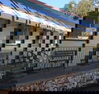 Peak Hill Golden Peak Budget Motel - Tourism Cairns